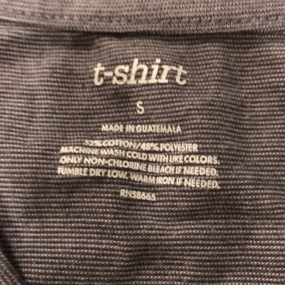 t-shirt Gray Stripe Short Sleeve Shirt Boys Size S - Picture 4 of 4